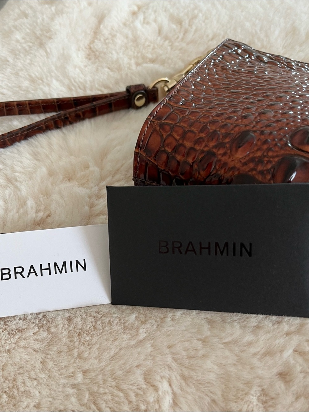 Brahmin Daisy Croc-Embossed Brown Wristlet with Gold Hardware - Picture 14 of 15